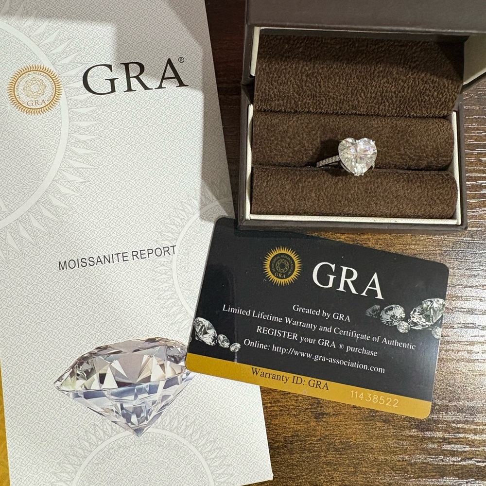K18 WG band natural diamonds, moissanite center stone 6.0 carats GRA certificate